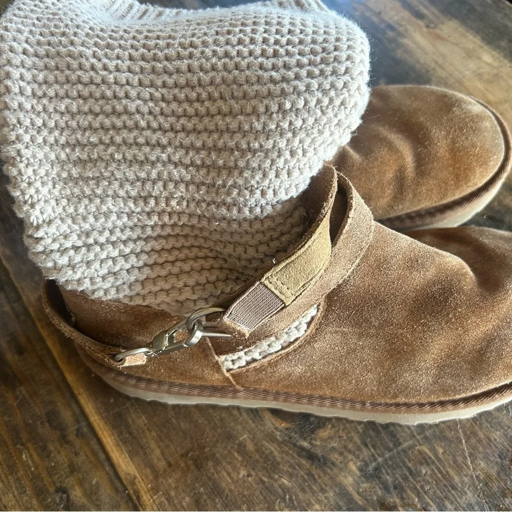 UGG‎ Purl Strap Boot 1098080 Chestnut Twinface 100% Authentic Size 8